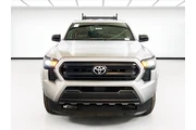 Toyota Tacoma 2025 4x4 SR 4d