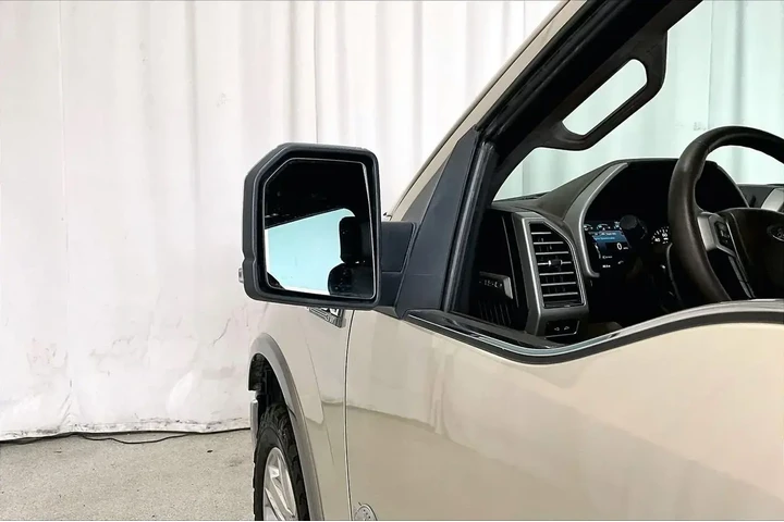 $27991 : Ford F-150 2018 4x4 XLT 4dr image 10