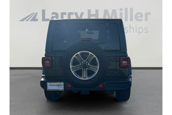 $30799 : Jeep Wrangler Unlimited 2021 image 4