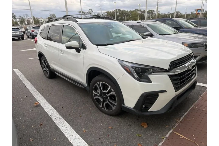 $31262 : Subaru Ascent 2023 AWD Limit image 2
