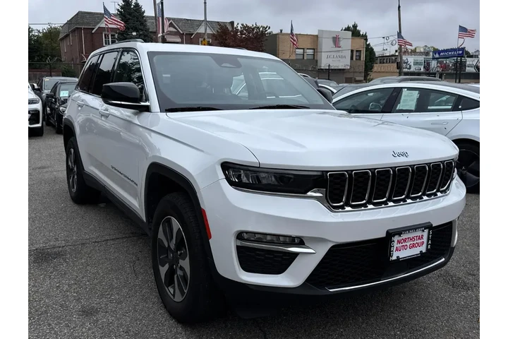 $25977 : Jeep Grand Cherokee 2023 4x4 image 3
