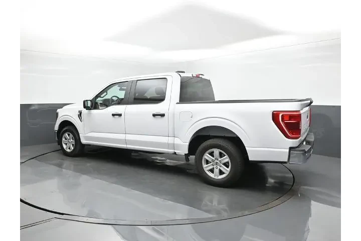 $31607 : Ford F-150 2023 4x2 XLT 4dr image 5