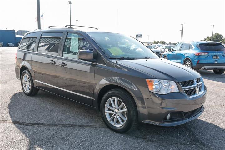 $10949 : 2018 Grand Caravan SXT image 3