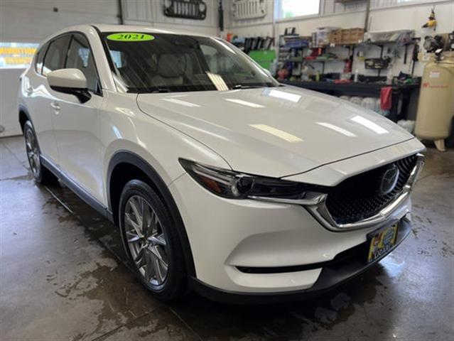 2021 CX-5 Grand Touring image 4