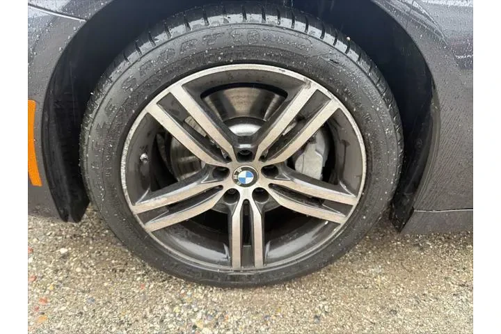 $37943 : BMW 5 Series 2023 AWD 530i x image 10