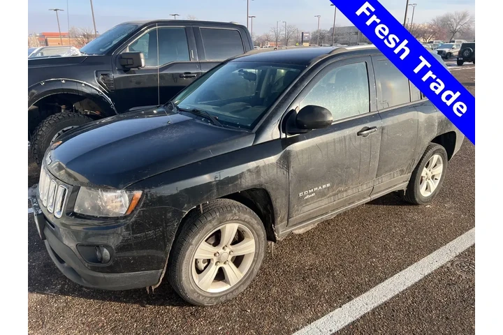 $8752 : Jeep Compass 2015 4x4 Sport image 1