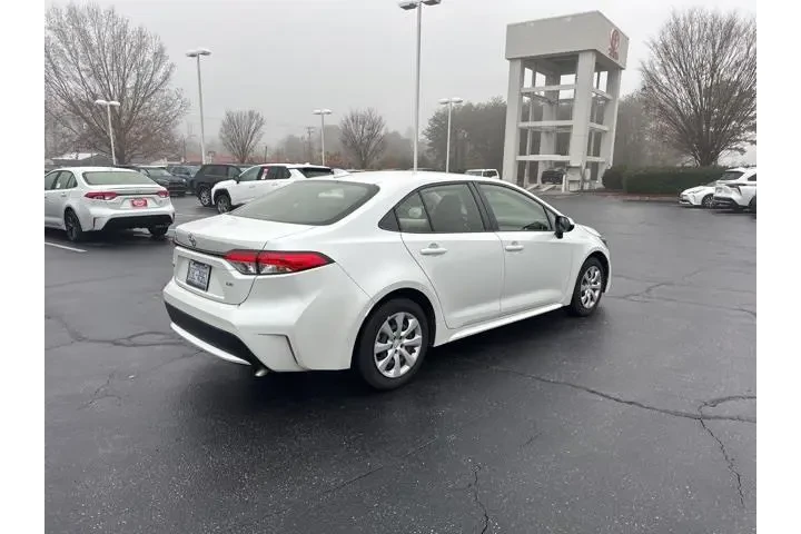 $19458 : Toyota Corolla 2022 LE 4dr S image 6