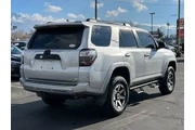 $28557 : Toyota 4Runner 2019 4x4 TRD thumbnail