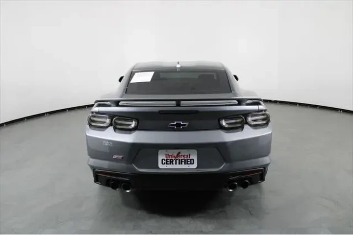 $38113 : Chevrolet Camaro 2021 SS 2dr image 10