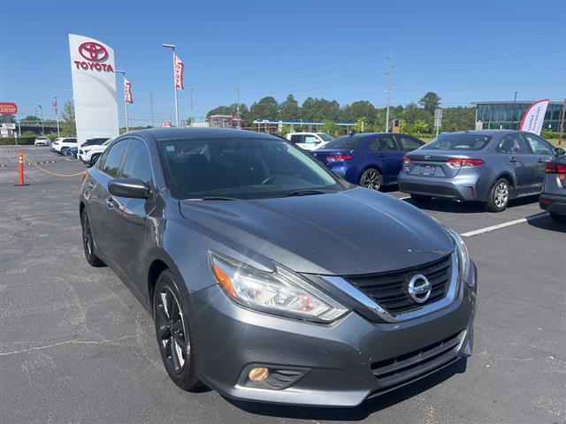$10000 : PRE-OWNED 2018 NISSAN ALTIMA image 1