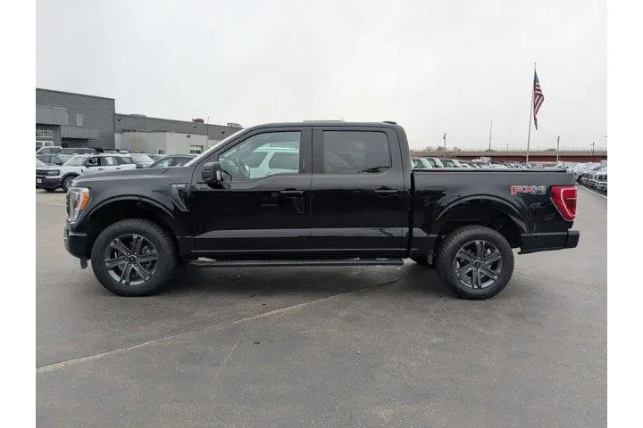$38763 : Ford F-150 2022 4x4 Lariat 4 image 5