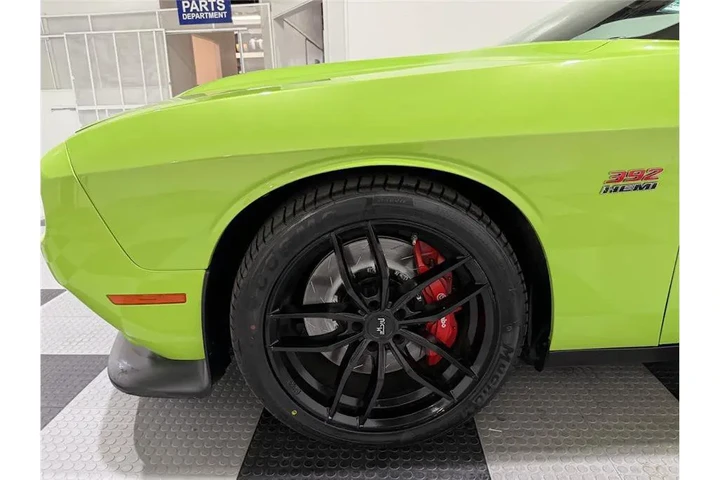 $33999 : Challenger 2015 image 10