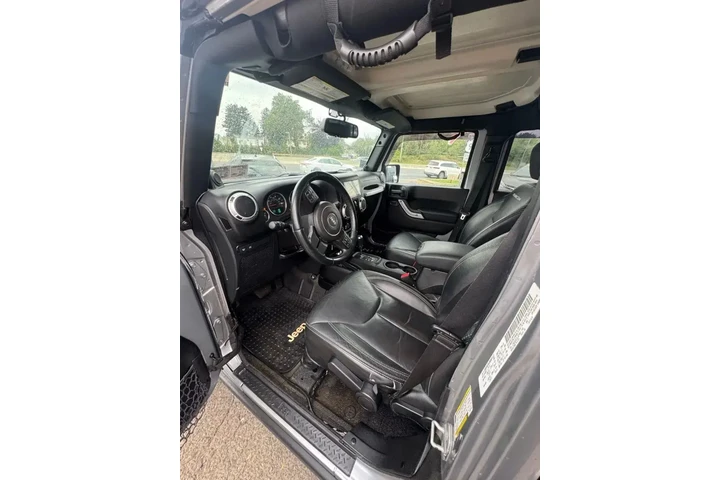 $13647 : Jeep Wrangler Unlimited 2014 image 10