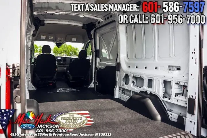 $31995 : Ford Transit 2023 250 3dr SW image 7
