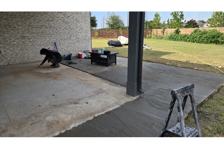 I and Z tile and floors remode image 6
