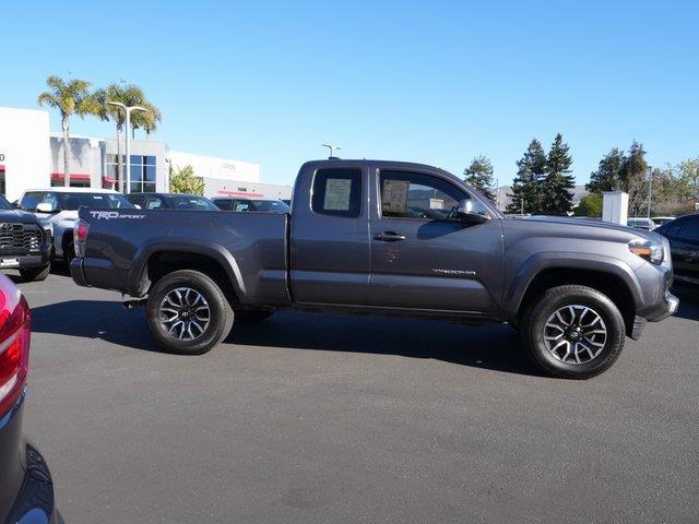 $28688 : Pre-Owned 2022 Toyota Tacoma image 10