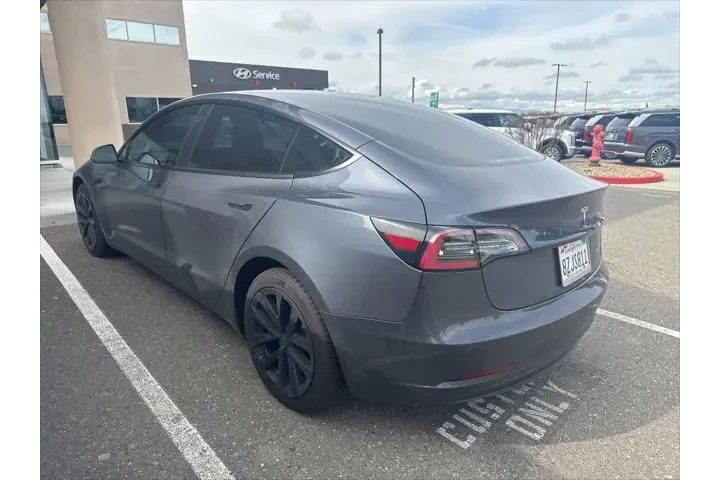 $25025 : Tesla Model 3 2022 AWD Long image 7