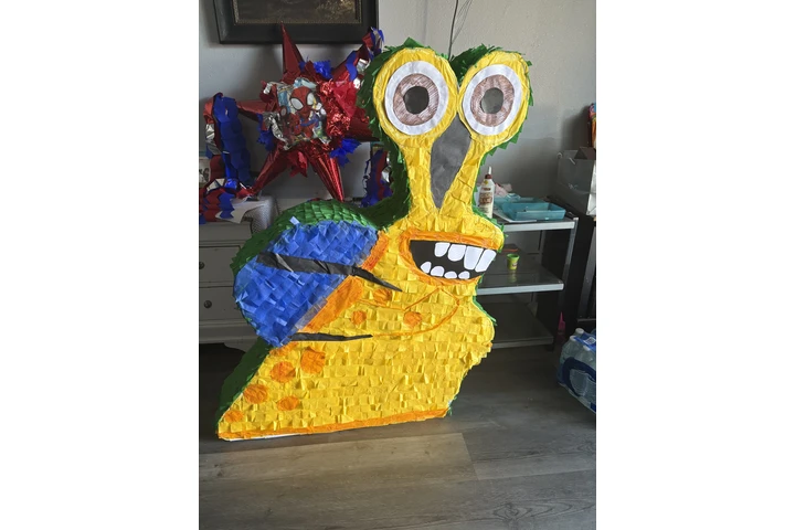 Personalized Piñatas image 5