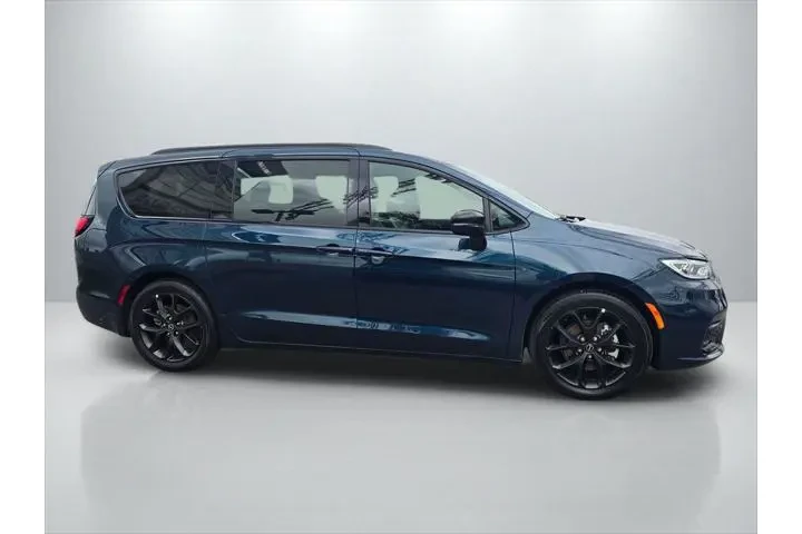 $38999 : Chrysler Pacifica 2025 Limit image 4