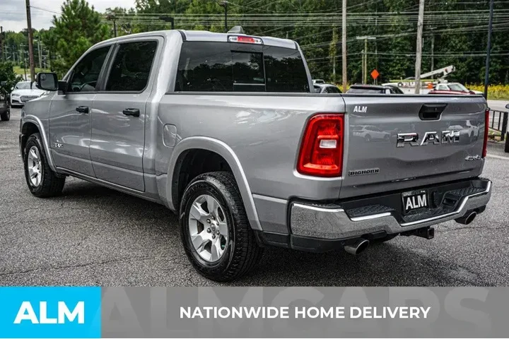 $39220 : Ram 1500 2025 4x4 Big Horn 4 image 5