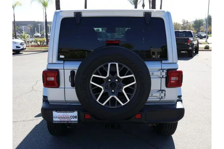 $35218 : Jeep Wrangler 2024 4x4 Sahar image 5