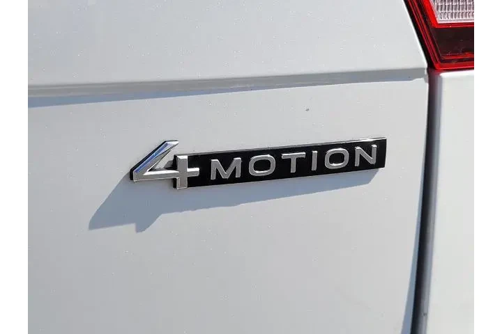 $25200 : Volkswagen Tiguan 2023 AWD S image 10