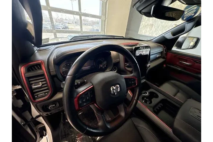 $39999 : Ram 1500 2021 4x4 Rebel 4dr image 9