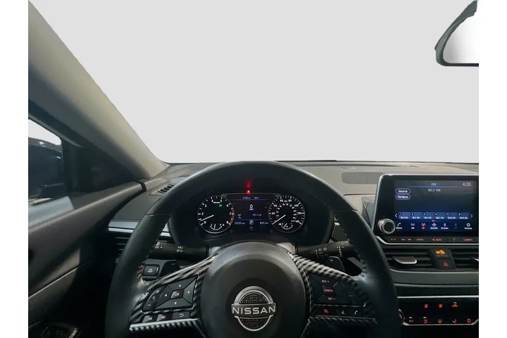 $19600 : Nissan Altima 2023 2.5 SR 4d image 10