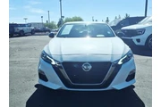 $14188 : Nissan Altima 2019 2.5 SR 4d thumbnail