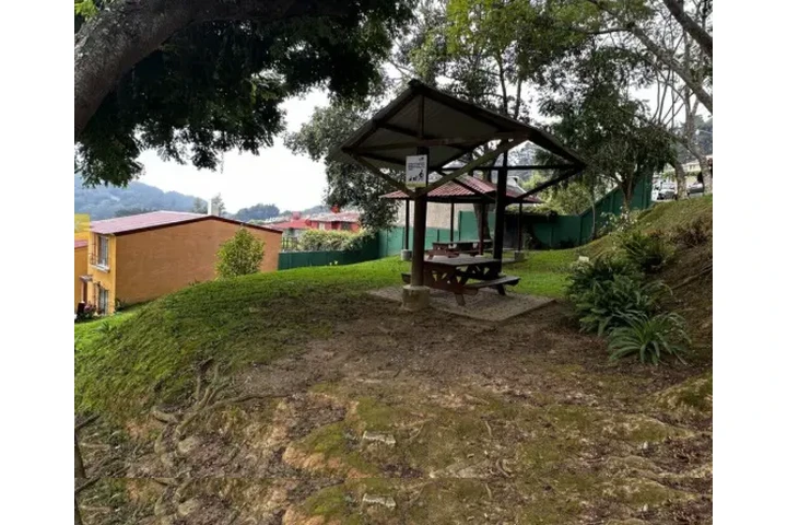 $1000000 : VENTA COND. VILLA LA MESETA image 5