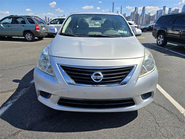 $6495 : 2013 NISSAN VERSA image 4