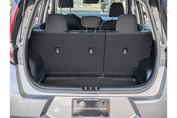 $15695 : Kia Soul 2023 S 4dr Crossove image 8