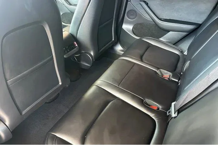 $33300 : Tesla Model Y 2024 AWD Long image 7