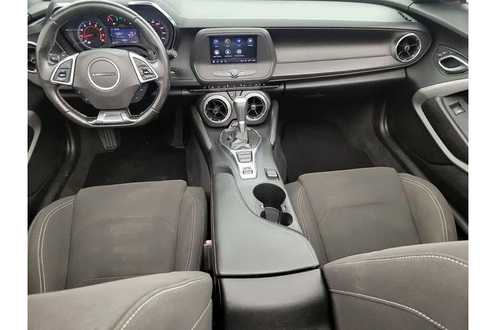$21998 : Chevrolet Camaro 2020 LT 2dr image 9