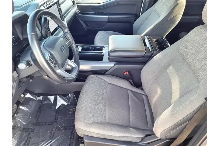 $39888 : Ford F-150 2024 4x4 XLT 4dr image 10