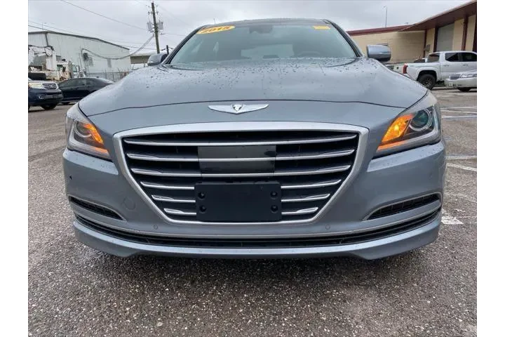 $13666 : Hyundai Genesis 2015 3.8L 4d image 8