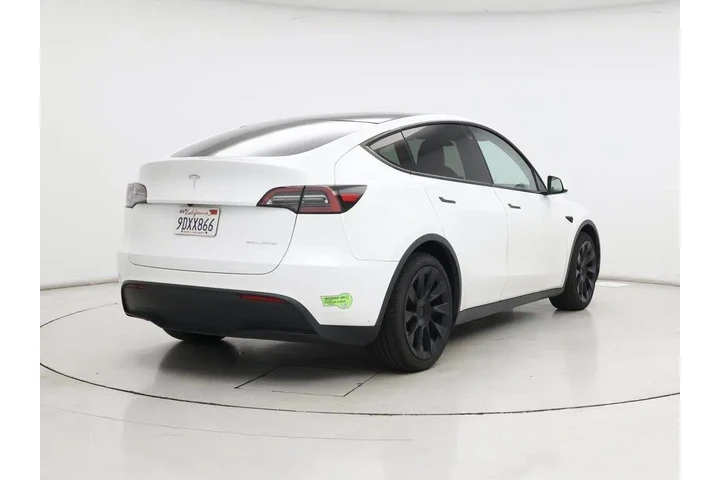 $30998 : Tesla Model Y 2023 AWD Long image 8