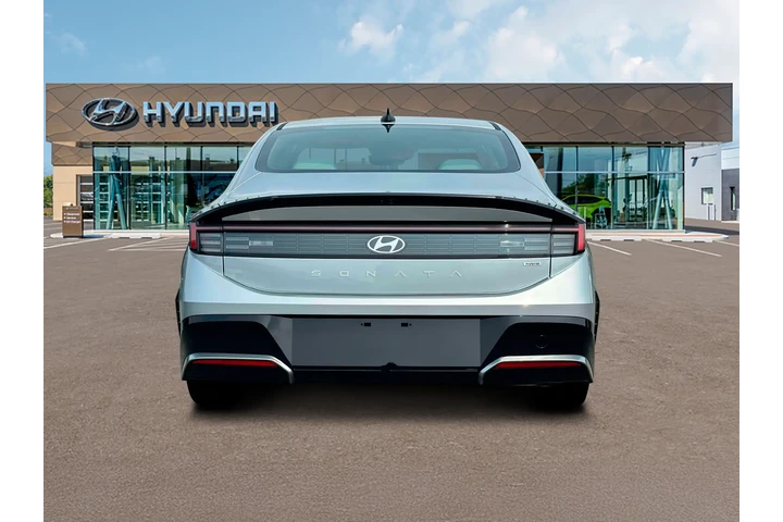$27945 : Hyundai SONATA Hybrid 2024 S image 6
