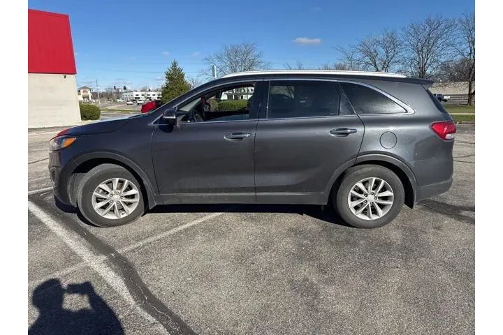 $11500 : Kia Sorento 2018 LX 4dr SUV image 5