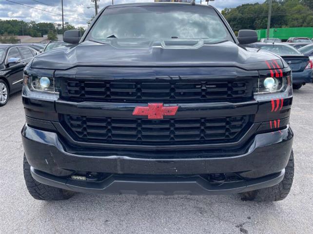 $19900 : 2018 Silverado 1500 Custom image 4