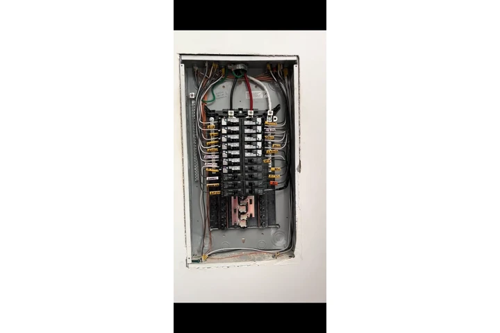 Electrical services 24/7 image 6