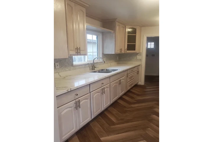 $2800 : Home of great amenities… image 8