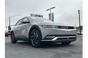 $16500 : Hyundai IONIQ 5 2022 AWD SE thumbnail