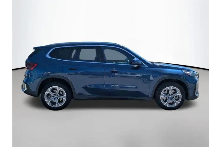 $28995 : BMW X1 2023 AWD xDrive28i 4d image 4