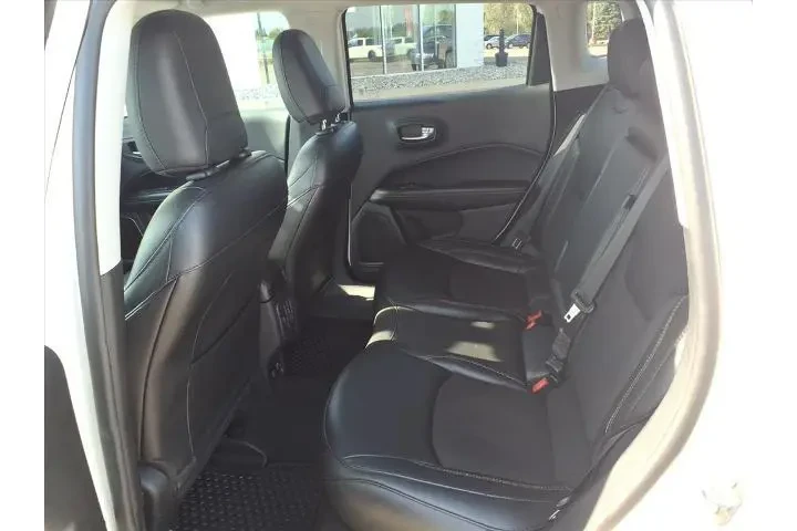 $16995 : Jeep Compass 2021 4x4 Latitu image 9