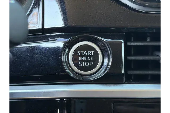 $29928 : Nissan Pathfinder 2023 SL 4d image 8