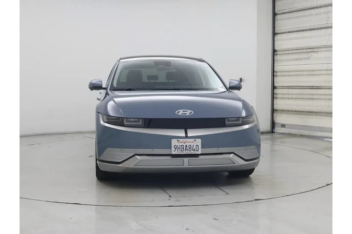 $30998 : Hyundai IONIQ 5 2023 AWD Lim image 5