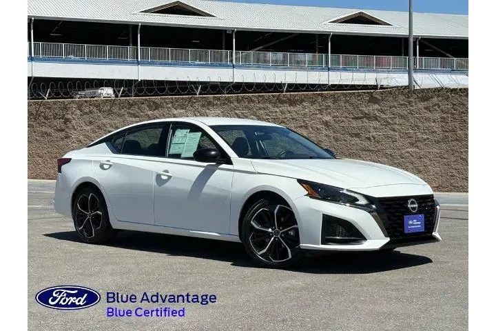$20989 : Nissan Altima 2024 2.5 SR 4d image 1