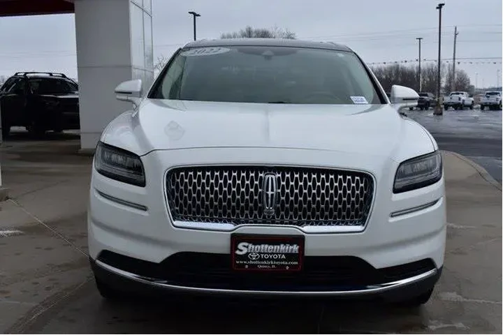 $33876 : Lincoln Nautilus 2022 AWD Re image 3