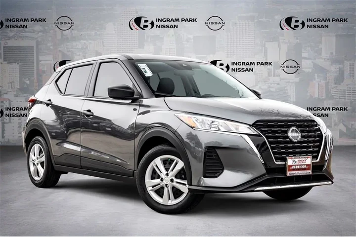 $21599 : Nissan Kicks Play 2025 S 4dr image 1